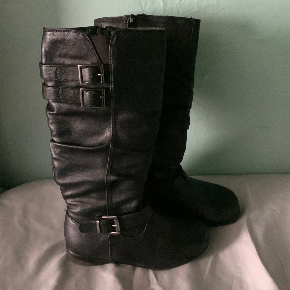 Kids boots